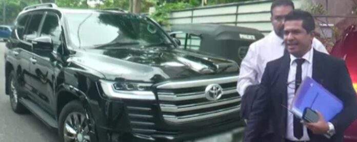 Govt analyst examines Sujeewa’s SUV