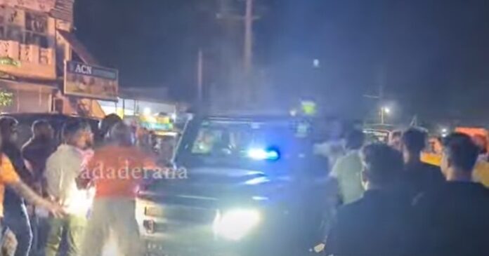 Supporters of Two former MPs clash in Vavuniya (Video)