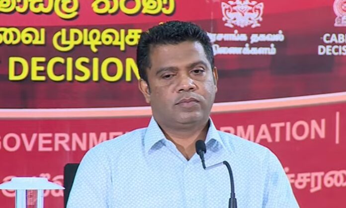 No ban on MPs speaking to media : Minister Jayathissa