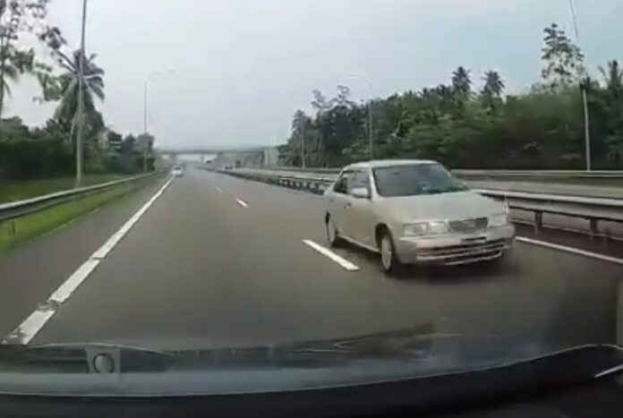 WATCH : Driver arrested for Wrong-Way Journey on Southern Expressway