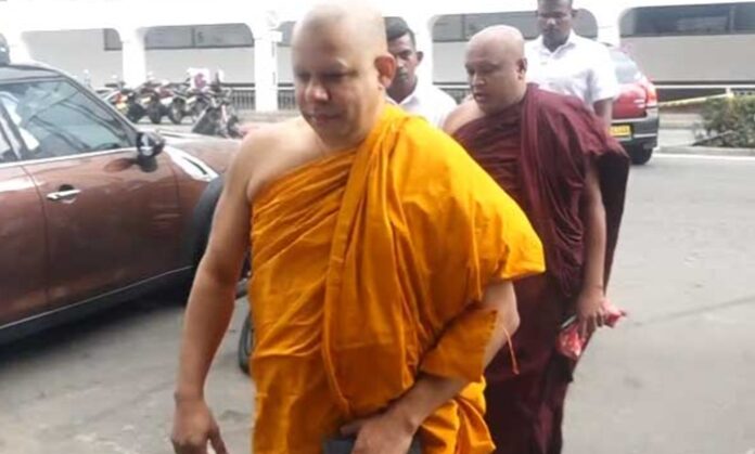 Kataragama house : Chief Prelate of Kiri Vehera arrives at CID